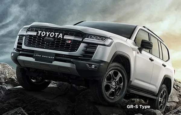 Toyota Probolinggo Land Cruiser Front