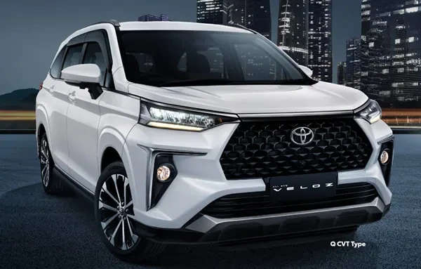 Toyota Probolinggo Veloz Front