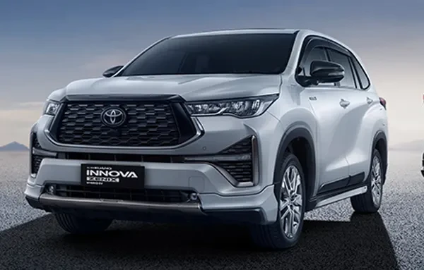 Toyota Probolinggo Kijang Innova Zenix Hybrid EV Front