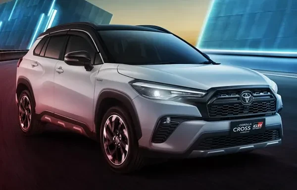 Toyota Probolinggo Corolla Cross HEV GR Sport Front