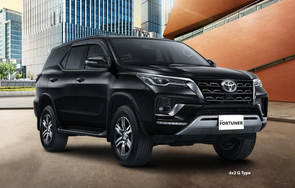 Toyota Probolinggo Fortuner G Front