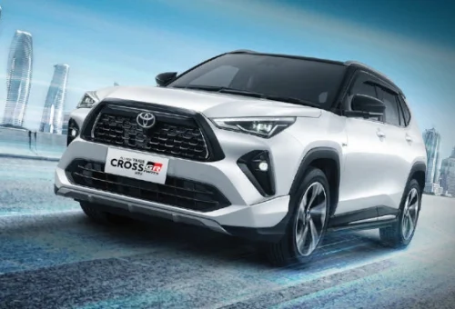 Toyota Probolinggo Yaris Cross HEV Front
