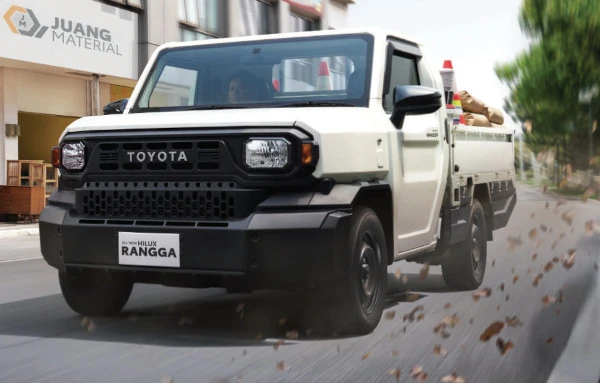 Toyota Probolinggo Hilux Rangga Front
