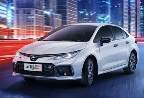 front New Corolla Altis Hybrid EV GR Sport